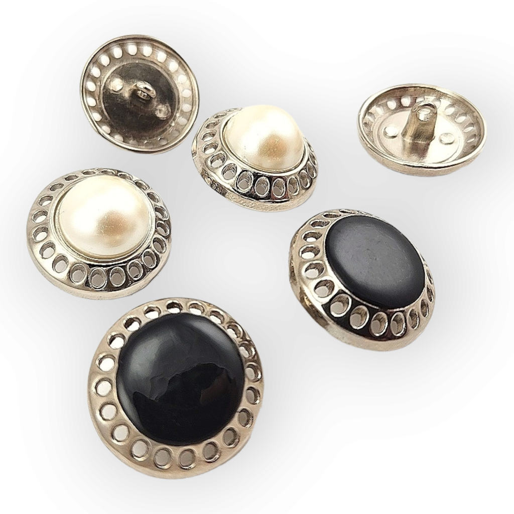 ▷ Shank Buttons - Pearl Shank Button 22.7 mm - 36 L